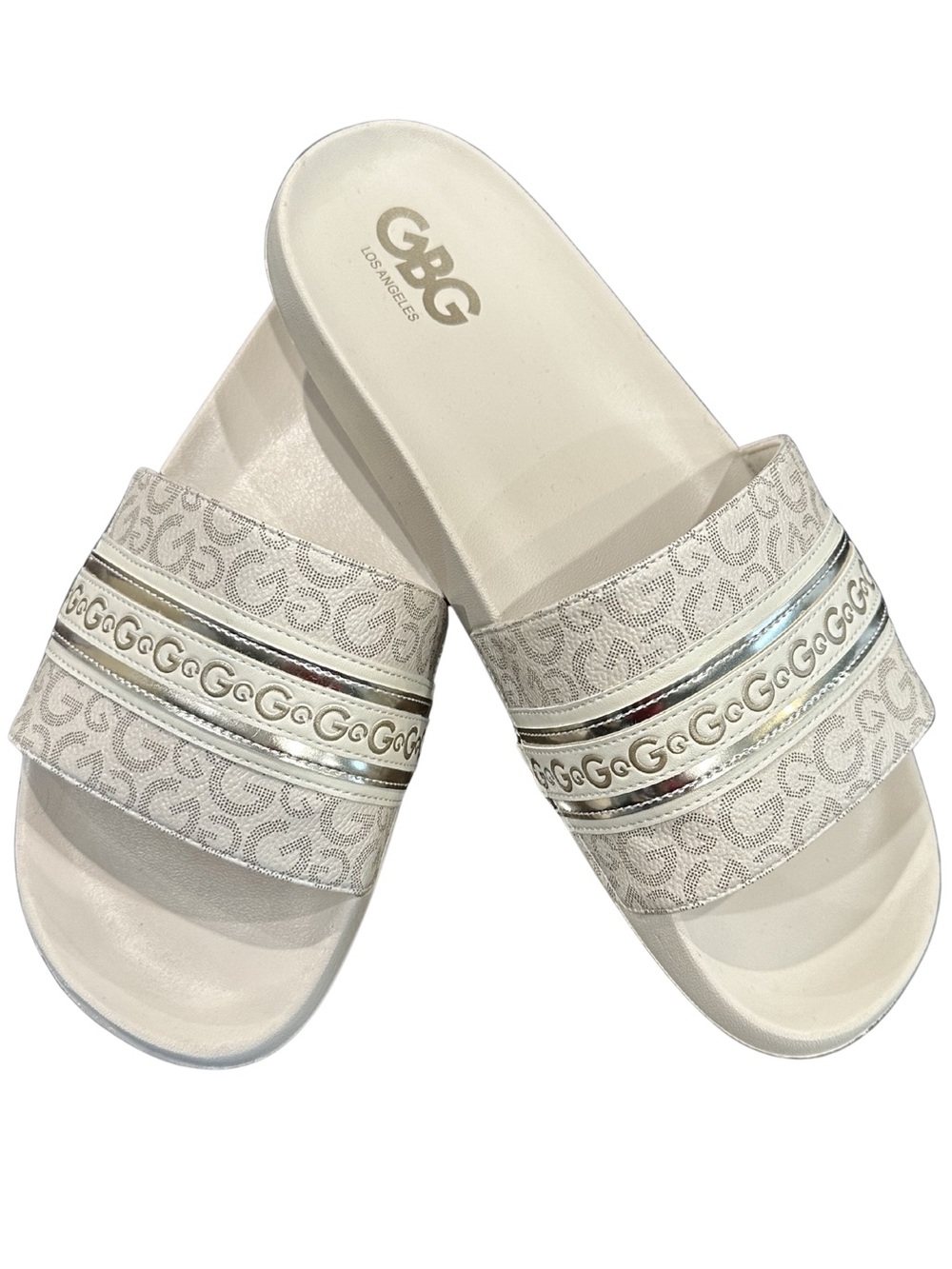 GBG Los Angeles Women’s Size 10 Cream & Silver Logo Slip-On Slide Sandals